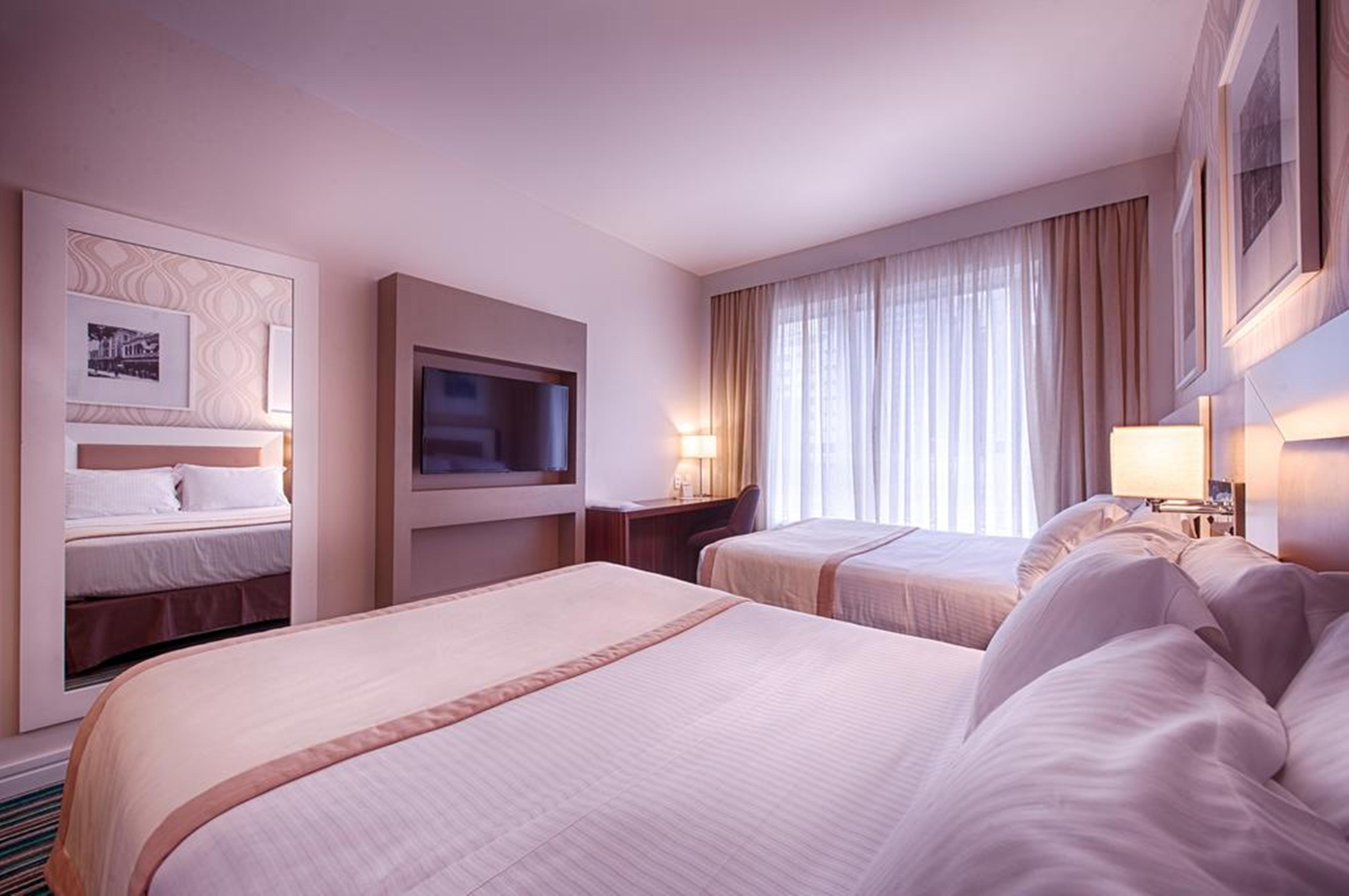 Savassi By Ihg 4*